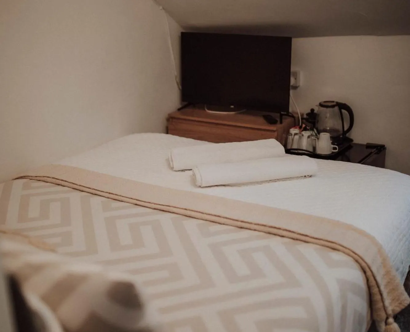 16 Pilrig Guest House Edinburgh
