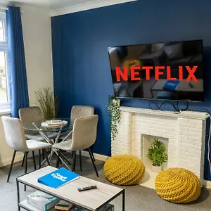 The Park, Ground Fl Apartment, Prime Location, Free Parking, & Cozy United Kingdom
