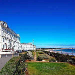 The London Seafront 4* Bridlington