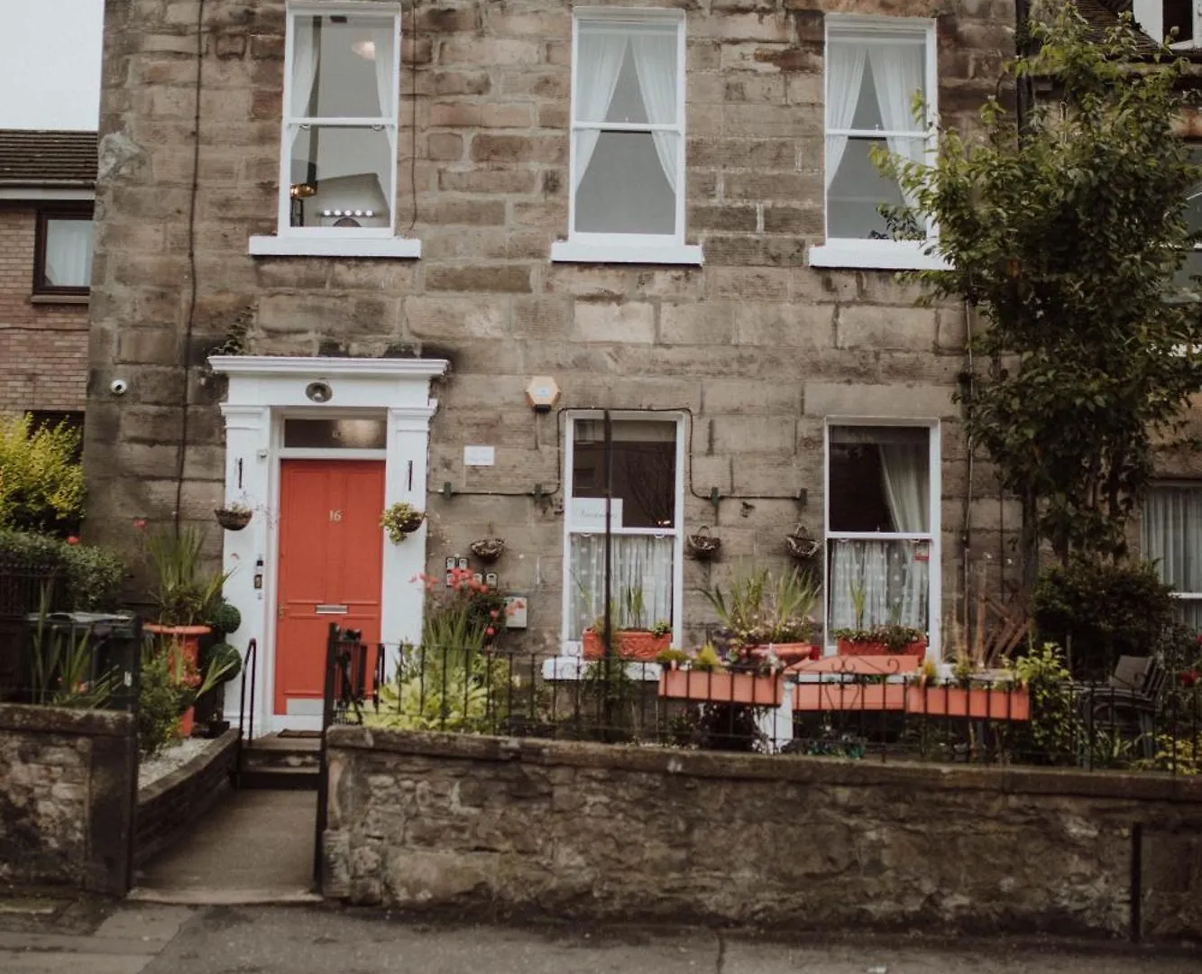 16 Pilrig Guest House Эдинбург Отель типа 