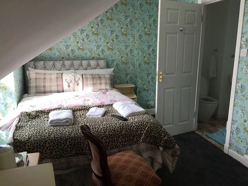 16 Pilrig Guest House Эдинбург Отель типа 